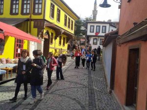 5 Ülkeden Gelen Öğretmen Ve Öğrenciler Eskişehir’i Gezdi