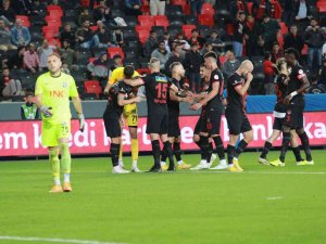 Ziraat Türkiye Kupası: Gaziantep Fk: 4 - Sarıyer: 0