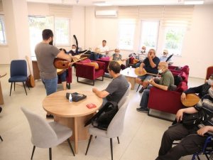 Merkezefendi’de Aktif Yaş Alma Kursları Devam Ediyor