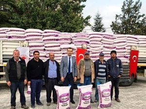Kulu’da Çiftçilere Sertifikalı Ve Yerli Yulaf Tohumu Dağıtıldı