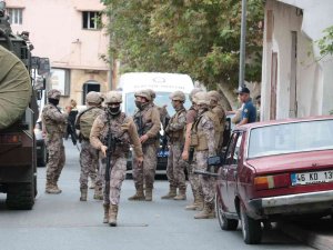 Kahramanmaraş’ta Operasyona Giden Polise Saldırı: 3 Polis Yaralandı, 1 Şüpheli Ölü Ele Geçirildi