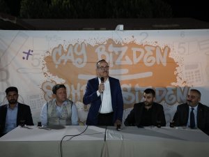 Ak Partili Sürekli, Torbalı’da Gençlerle Buluştu