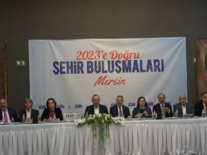 Çavuşoğlu: "Biz Güçlünün Değil Haklının Yanındayız"