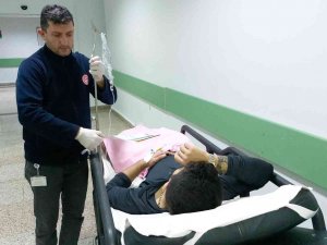 Samsun’da Bıçaklı Saldırıya Uğrayan Bir Kişi Hastanelik Oldu