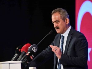 Bakan Özer: “Türkiye’deki Çırak Ve Kalfa Sayısı 900 Bin 675’e Yükseldi”