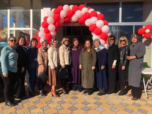 Demirtaş’tan Hayır Çarşısına Destek