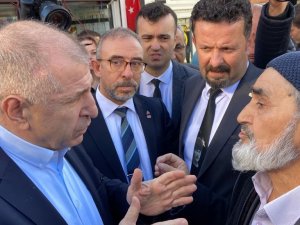 Esnaf Ziyaretinde Destek İsteyen Ümit Özdağ’a Vatandaştan Sert Tepki: "Ucubesiniz, Ben Ucubelere Destek Vermem"