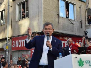 Ahmet Davutoğlu’na Vatandaştan "Pkk İle Berabersiniz" Tepkisi