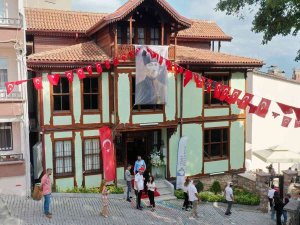 İ̇zmit’in İncisi Kapanca Sokak Hak Ettiği Değere Kavuşuyor