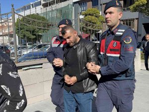 Akrabalarını Silahla Yaralayan Şüpheli Tutuklandı