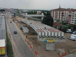 Kuruçeşme Tramvayı’nda Kiriş Montajı Devam Ediyor