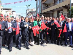 Dışişleri Bakanı Çavuşoğlu: "Barış İstememiz, Savaşı Bilmediğimiz Anlamına Gelmez”