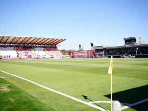 Ümraniyespor Stadına Kavuştu