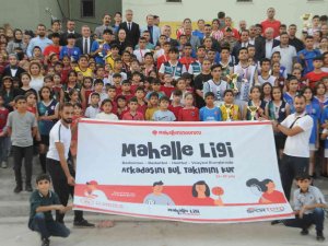 Vali Bilgin: ”Kürt Gençliği Asla Sömürülmesin, Geçmişte Yaşadığı Sıkıntıları Yaşamasın Diye Biz Varız”