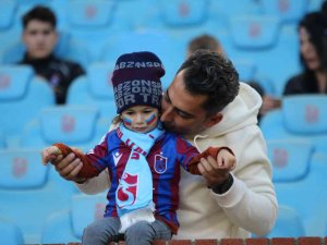 Spor Toto Süper Lig: Trabzonspor: 1 - Dg Sivasspor: 0 (İ̇lk Yarı)