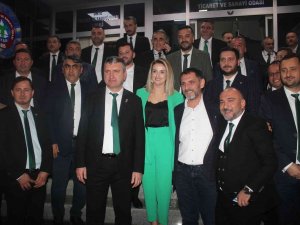 İ̇rfan Akar Yeniden Başkan