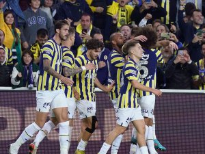 Fenerbahçe Tek Golle Kazandı