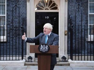 İ̇ngiltere’de Liderlik Yarışı: Johnson Ve Sunak Arasında Gizli Zirve