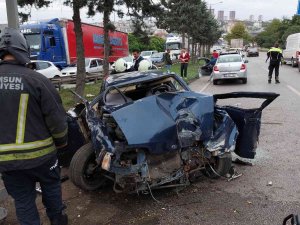 Kazada 2 Aylık Eşi Ölen Kadın Yaralı Halde Sedyeden Fırlayıp Feryat Etti