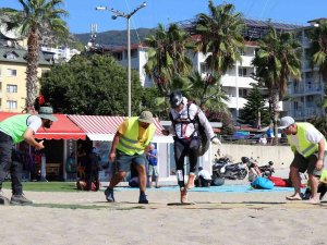 Dünya Yamaç Paraşütü Hedef Şampiyonası’nda Kazanan George Coted