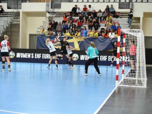 Ehf Şampiyonlar Ligi: Kastamonu Belediyespor - Team Esbjerg: 27-43