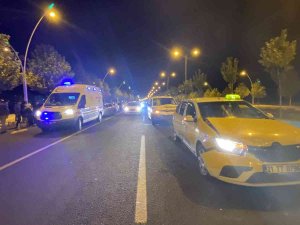 Diyarbakır’da 3 Aracın Karıştığı Kazada 5 Kişi Yaralandı