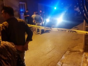 Adana’da Bir Evin Bahçesinde El Bombası Bulundu