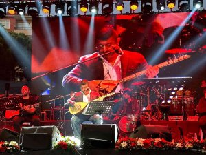 Anadolu Ezgileri Ataşehir’de Müzikseverlerle Buluştu