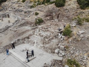 Assos Ören Yeri’nde Kazılar 12 Ay Boyunca Sürüyor