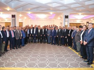 Niğdeli Bürokratlar Bir Araya Geldi