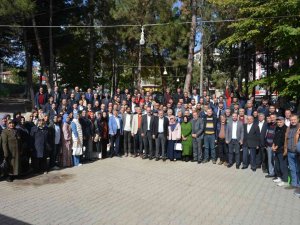 Ak Parti Gediz Teşkilatı’ndan “Dünden Bugüne Vefa” Kahvaltısı