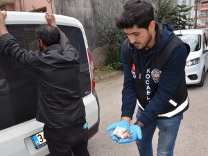Mal Ve Hizmet Satmak Suretiyle Halkı Rahatsız Eden Şahıslara Ve Dilencilere Yönelik Uygulama Gerçekleştirildi