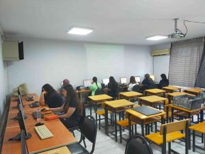 Aydın’da Yurtta Kalan Öğrenciler Kendilerini Geliştiriyor