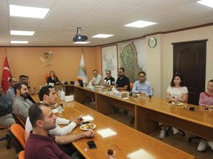 Tarsus Belediyesi, E-ruhsat Uygulamasını Meslek Odalarıyla Paylaştı