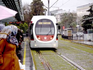 Samsun’da Tramvayların Kapasitesi Yüzde 40 Artırılacak