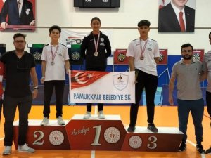 Pamukkaleli Dartçılar 12 Madalya Kazandı
