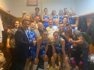 İ̇zmitli Periler, Antalya Güneşini Mağlup Etti