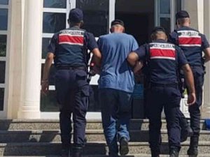 4 Ayrı Suçtan Aranıyordu
