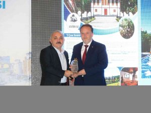 Türkiye Sağlıklı Kentler Birliği’nden Karesi Belediyesi’ne 1.lik Ödülü