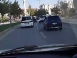 Konvoy Oluşturarak Trafikte Tehlike Saçan 30 Araca Ceza