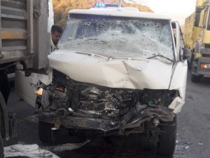 Samsun’da Kamyonet İle Tır Çarpıştı: 1 Yaralı