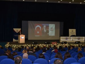 Rektör Ünal: “Radikal Bir Girişimde Bulunmazsak Yarın Bizim İçin Çok Geç Olacak”