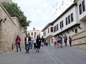 Yabancı Öğrenciler Dulkadiroğlu’nu Gezdi