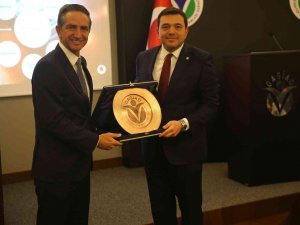 Genç İşadamları Vodafone İle Digital Dönüşüme Hazırlanıyor