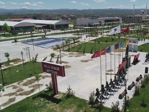 Batman Üniversitesinin Her Öğrencisi İçin Fidan Dikilecek