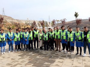 Enerjinin Yıldızları’na, Avrupa’nın En Büyük Hibrit Santralinde Elektrik Üretimi Dersi