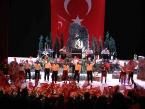 Pamukkale’de ’İ̇şgalden Cumhuriyete’ Oyunu Liselilerle Buluştu