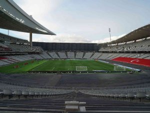 İ̇stanbulspor - Fenerbahçe Maçı Atatürk Olimpiyat Stadyumu’nda Oynanacak