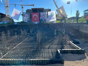 ‘İ̇lk Evim İ̇lk İ̇ş Yerim’ Projesi Çerçevesinde Erzurum’da İlk Temel Atıldı