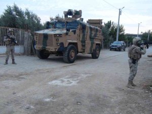 Jandarmadan Torbacılara Şafak Operasyonu: 63 Gözaltı